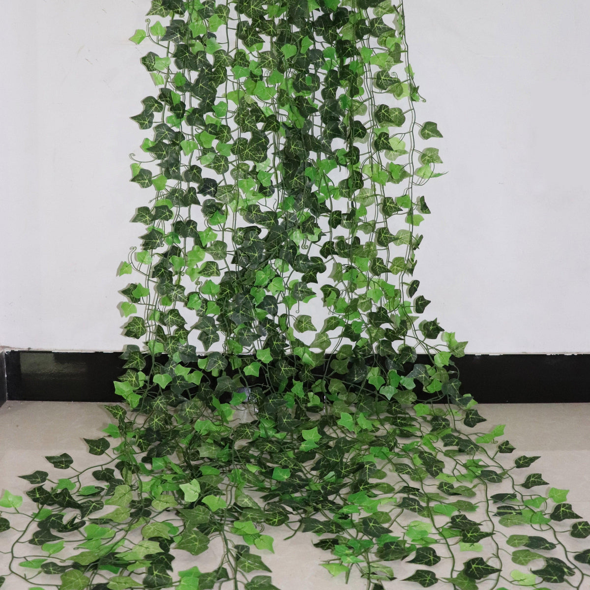 Artificial Ivy Leaf Garland Fake Leaves Hanging Vines Wedding Wall 100pcs Leaf 1 piece 2.4M