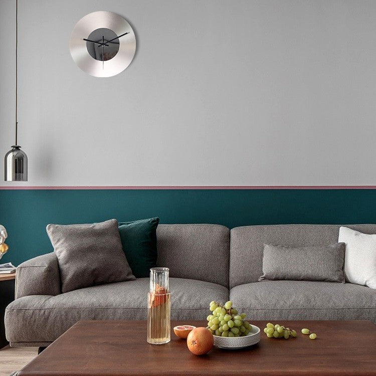 Creative Metal Wall Clock Silver