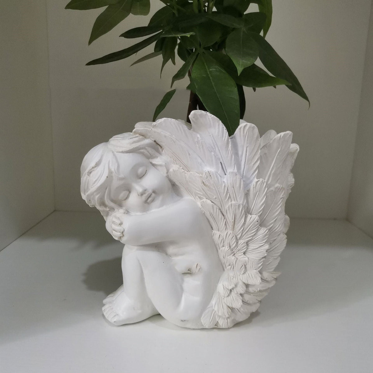 European Retro Angel Girl Cupid Sculpture