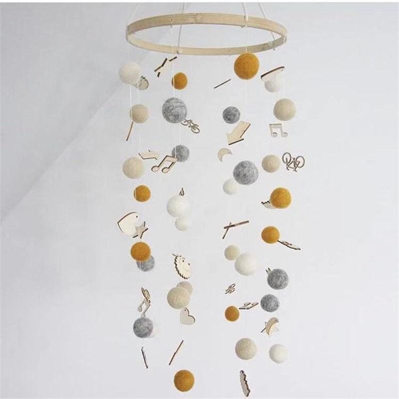 Cute Wool Ball Wind Chimes Newborn Baby Bed Bell Dream Catcher