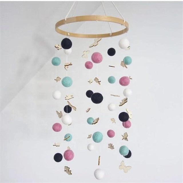 Cute Wool Ball Wind Chimes Newborn Baby Bed Bell Dream Catcher