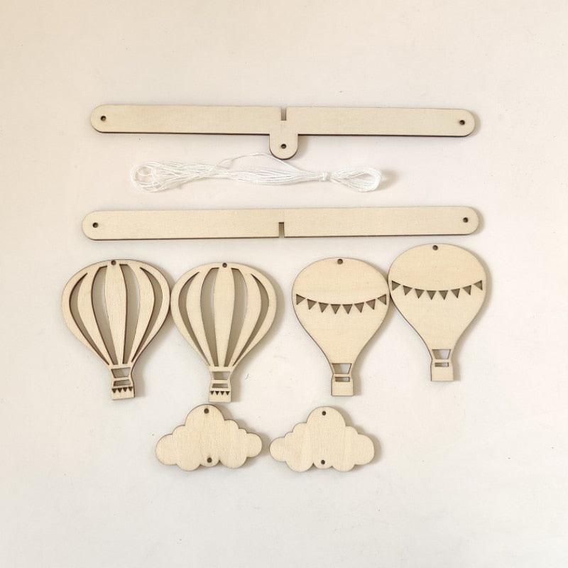 Wooden Hot Air Balloon Wind Chime Hanging Toys Baby Bed Bell Kids Room Decoration
